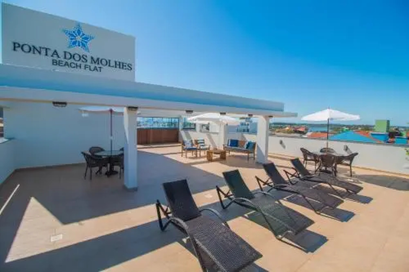 Ponta dos Molhes Beach Flat