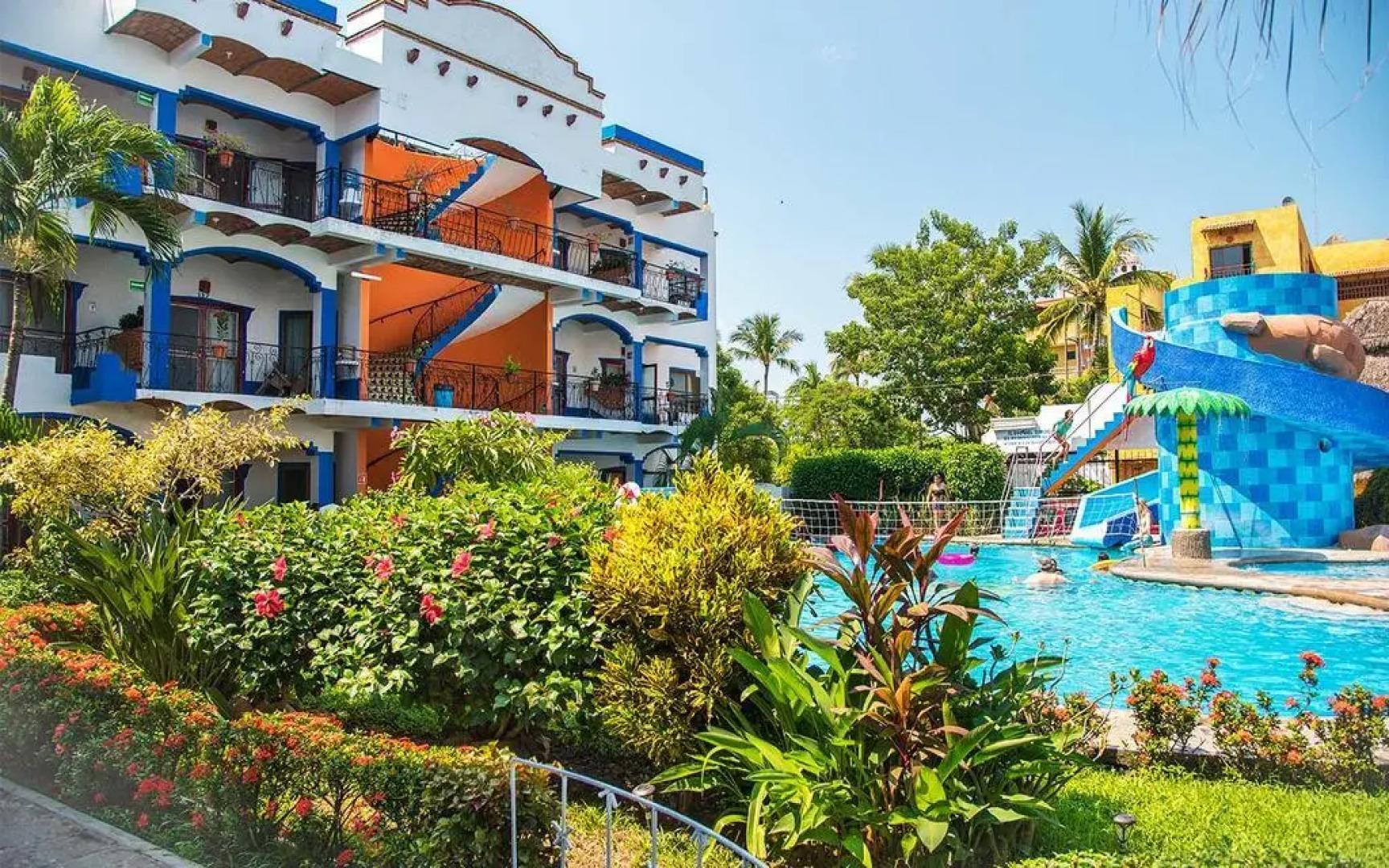 Hotel y Suites Mar y Sol