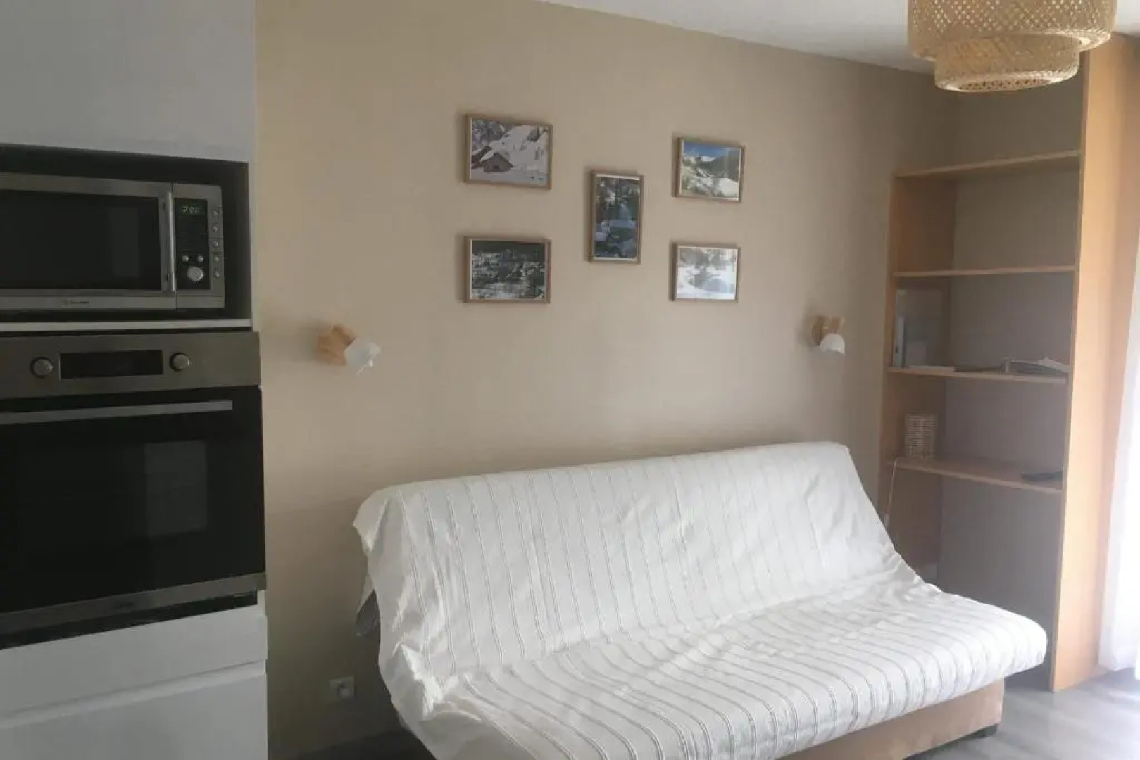 La Moulinière I - Functional and well-equipped studio with open view