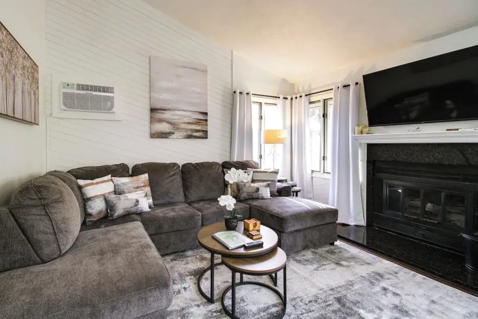 Wintergreen Ski Resort Condo w/ Golf Access!