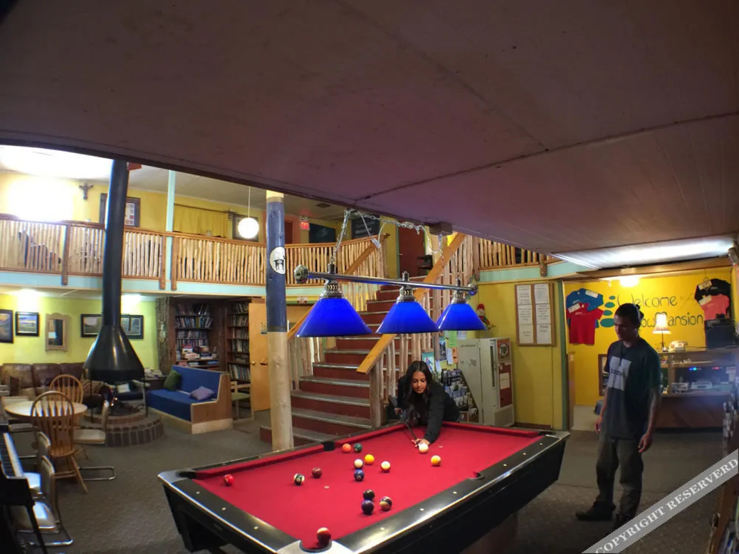 Snowmansion Taos Hostel Ski Lodge Inn & Campground