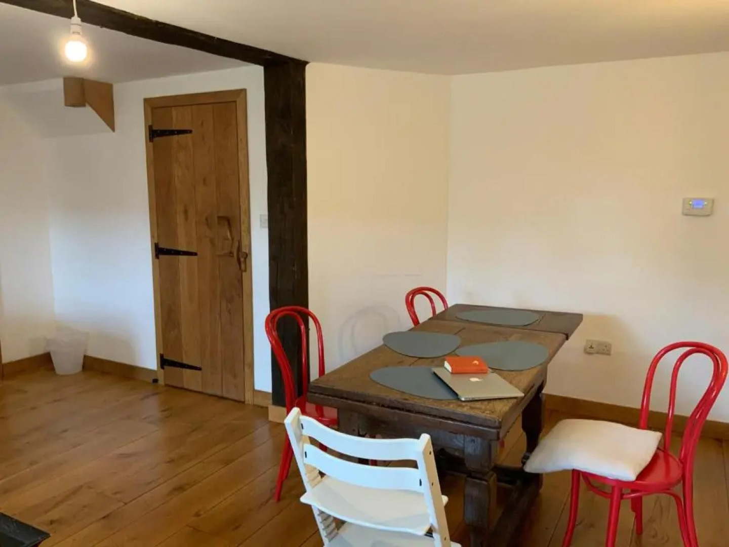 Delightful 4BD Home Full of Flair Edenbridge Kent