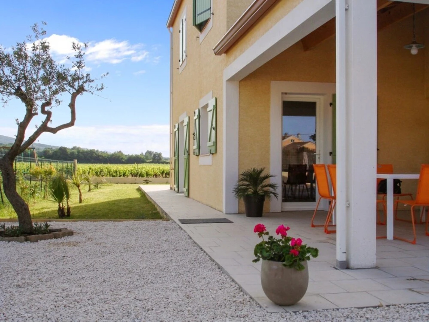 House With 3 Bedrooms in Pomas, With Wonderful Mountain View, Private