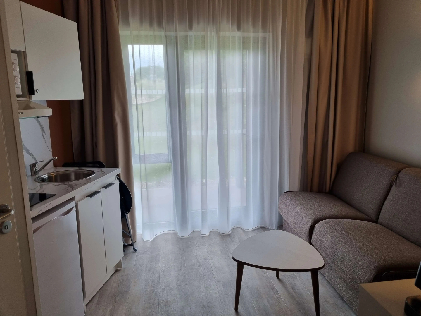 Kyriad Angoulême Nord Champniers - Hôtel & Résidence