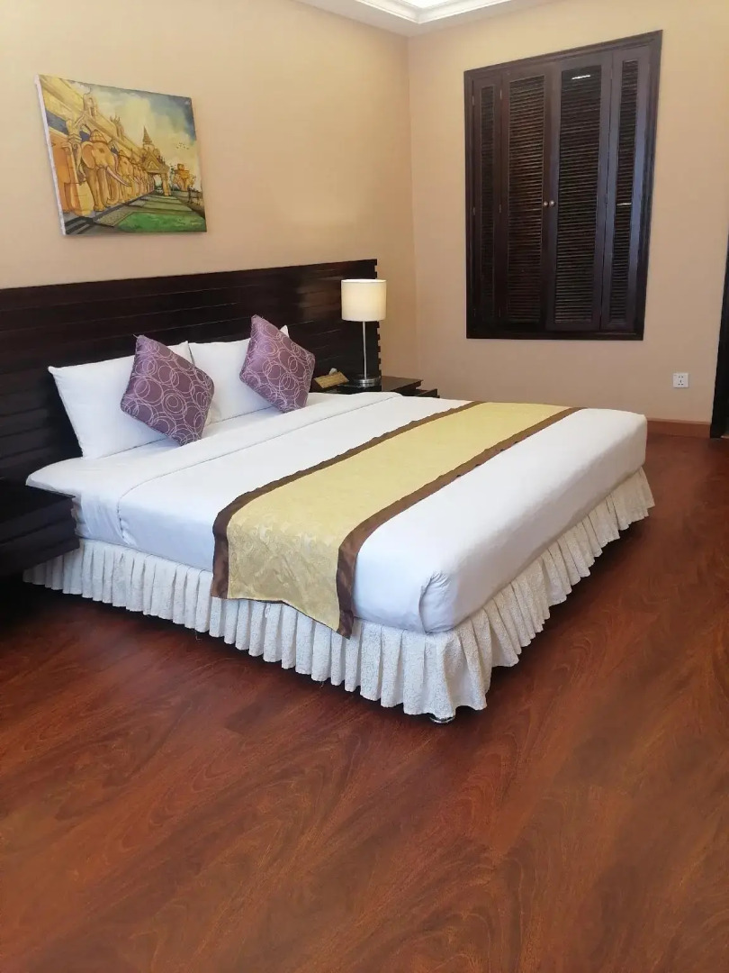 Savan Resorts
