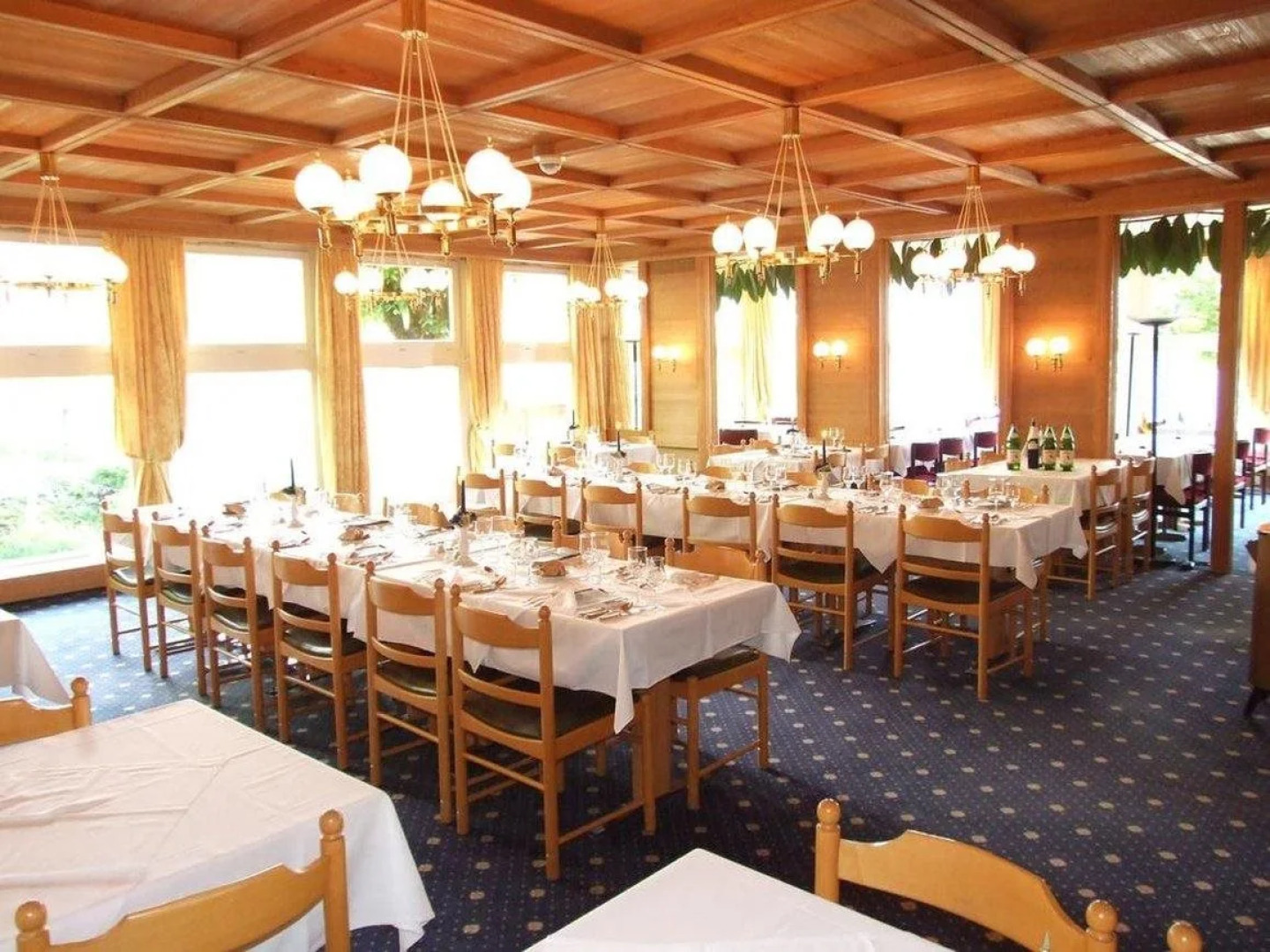 Hotel Bellevue - Traditional Swiss Hideaway