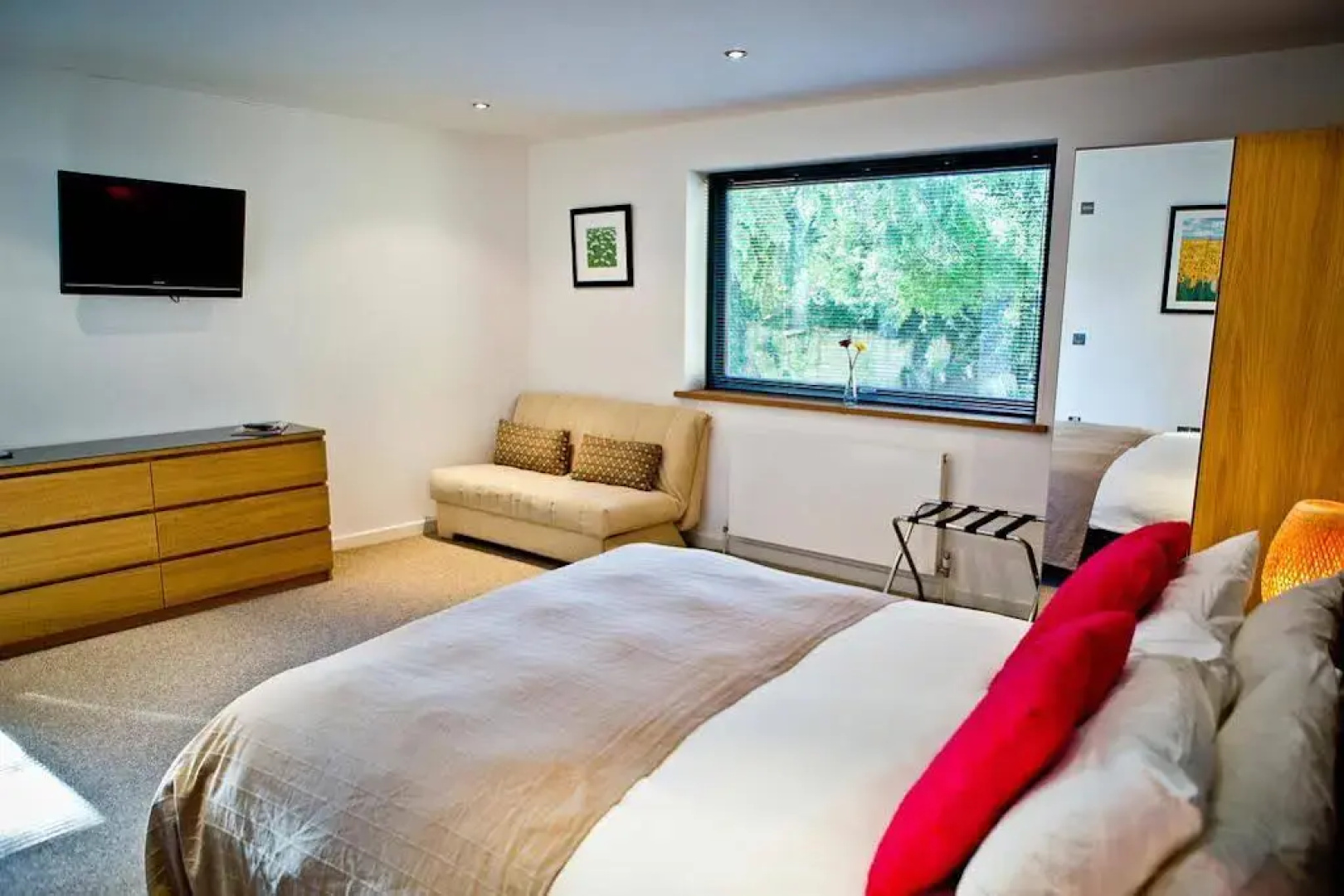 The Cedars Bed & Breakfast