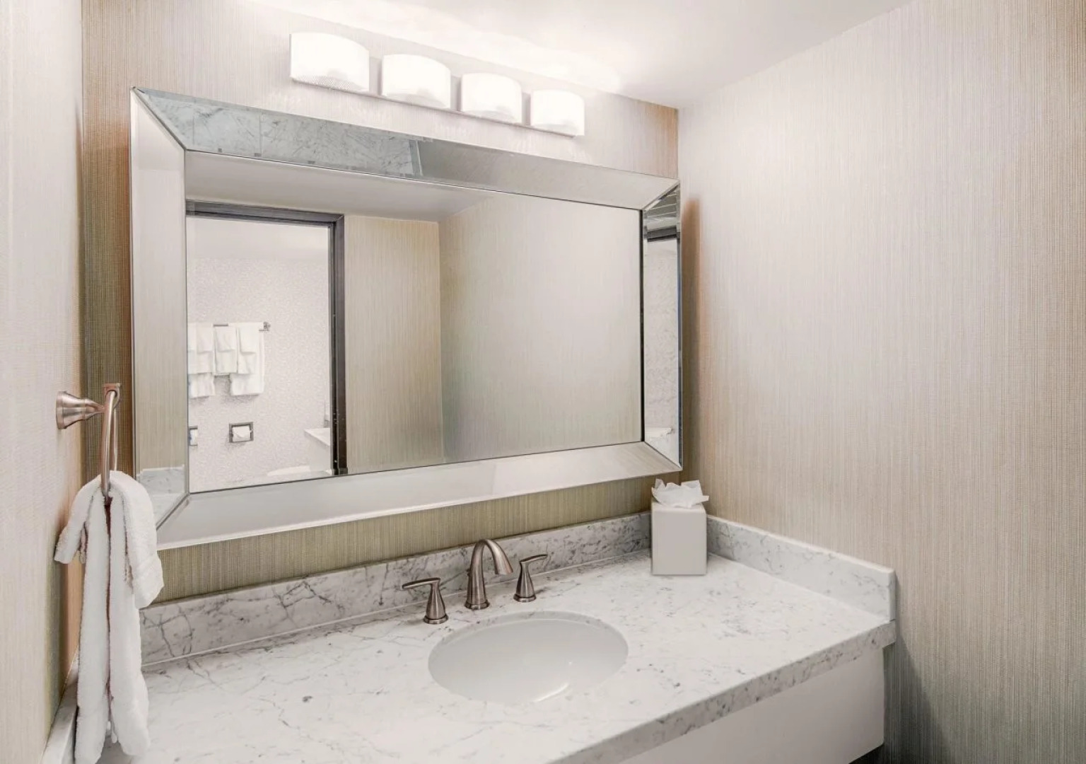 Hotel RL Salt Lake City