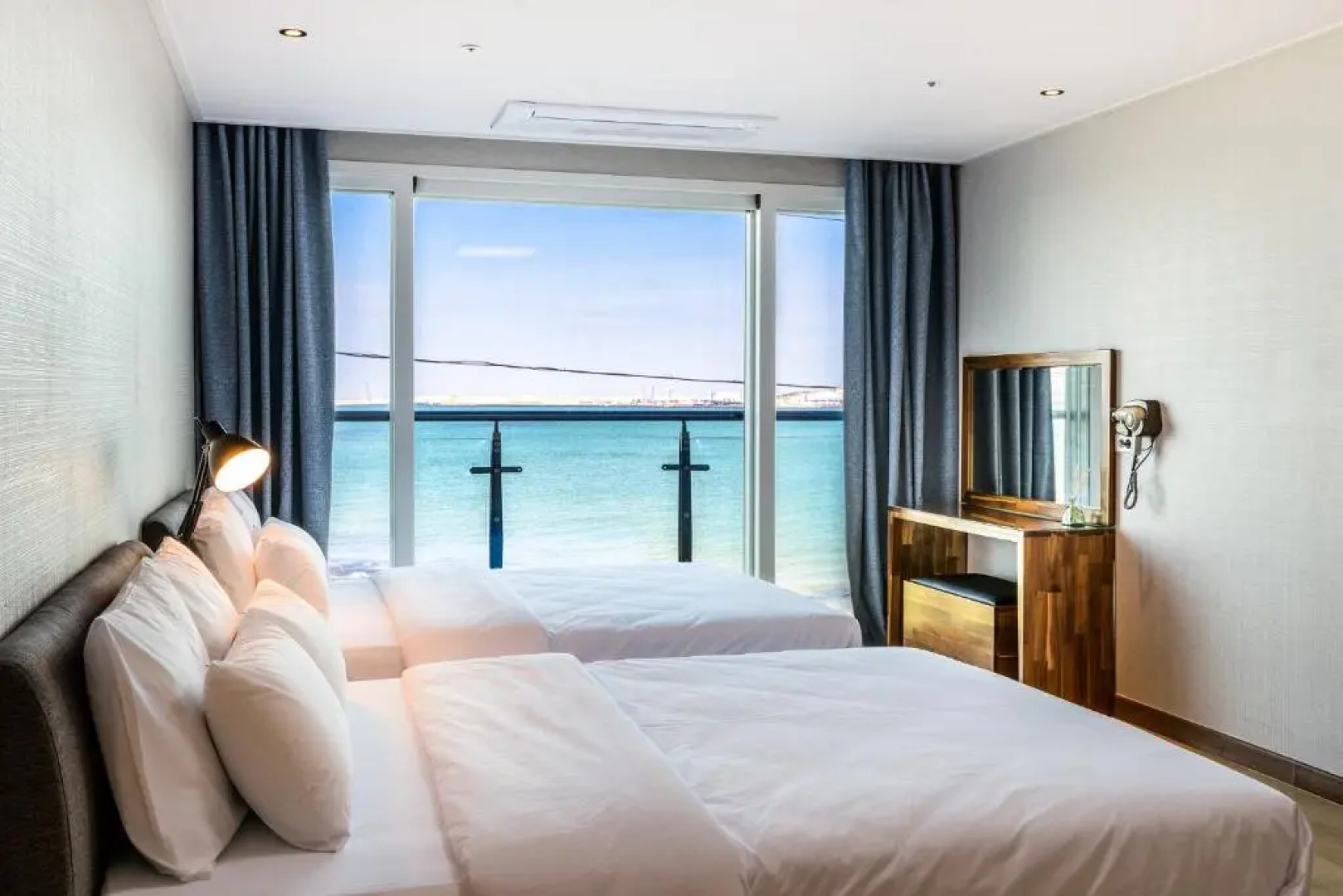 Spring and Autumn Hotel&Resort