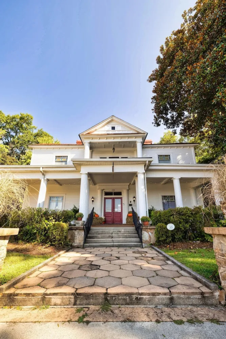 The Veranda Historic Inn