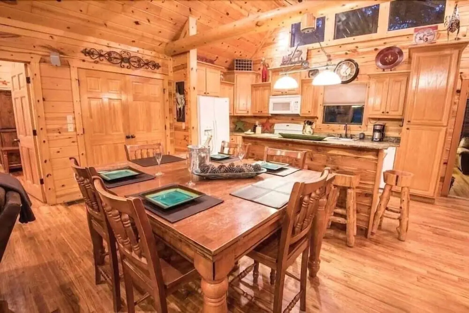 Four Pines Lodge - 3 Br Cabin