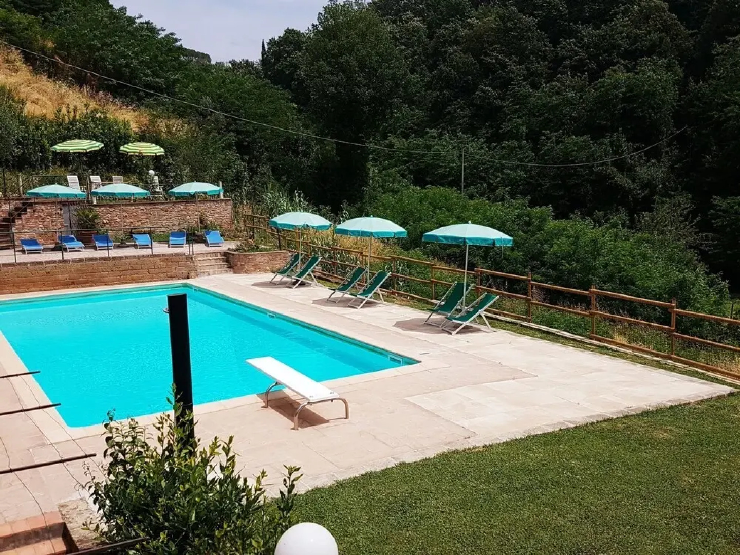 Luxurious Cottage in Palaia With Pool