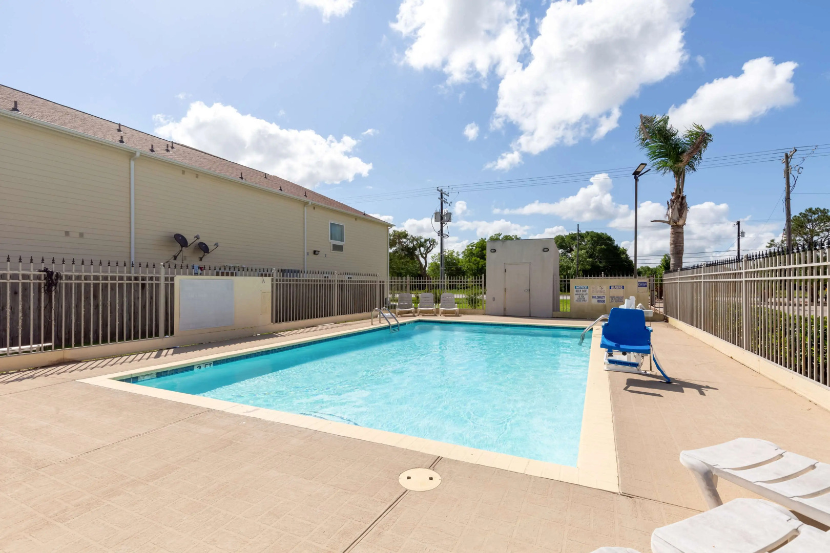 Studio 6 Bay City, TX