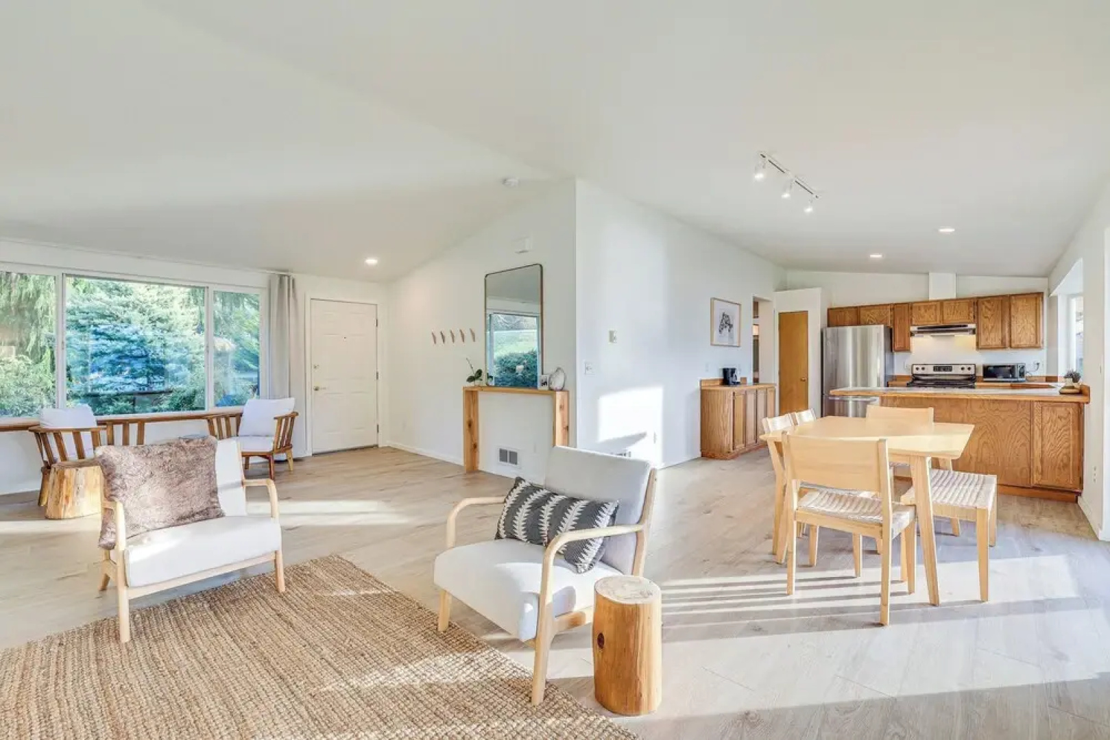 Port Townsend Escape w/ Deck, Bay & Mountain Views