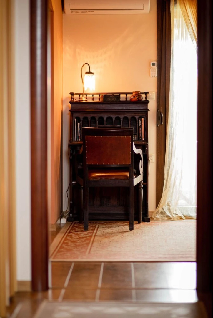 Zeusplace Fenias Nest House