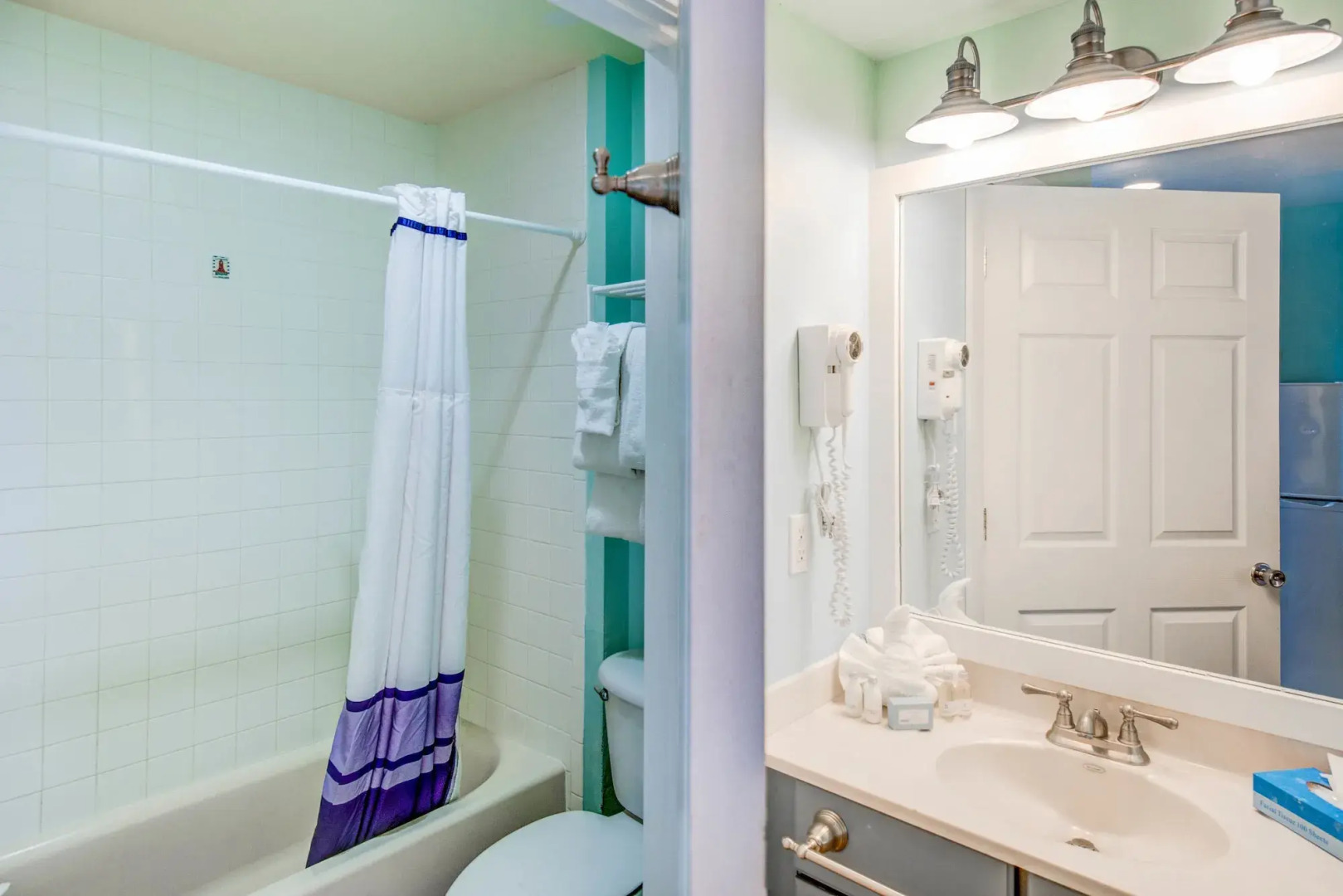 The Lighthouse Resort Inn & Suites