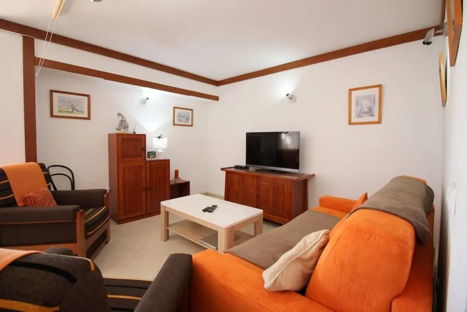 T1 Alporchinhos by Paradise Waves