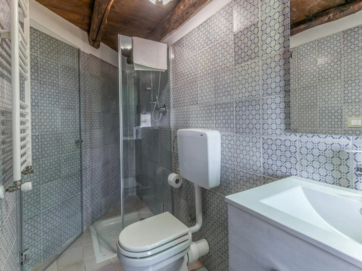 Lavish Sicilian Villa With Pool