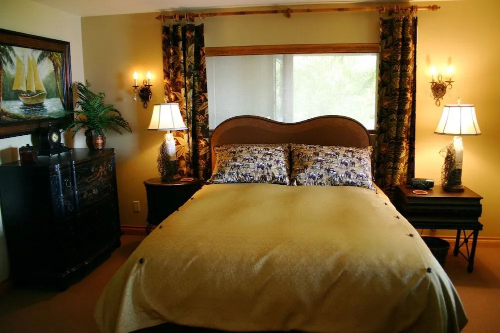 Beachfront at Vesuvius