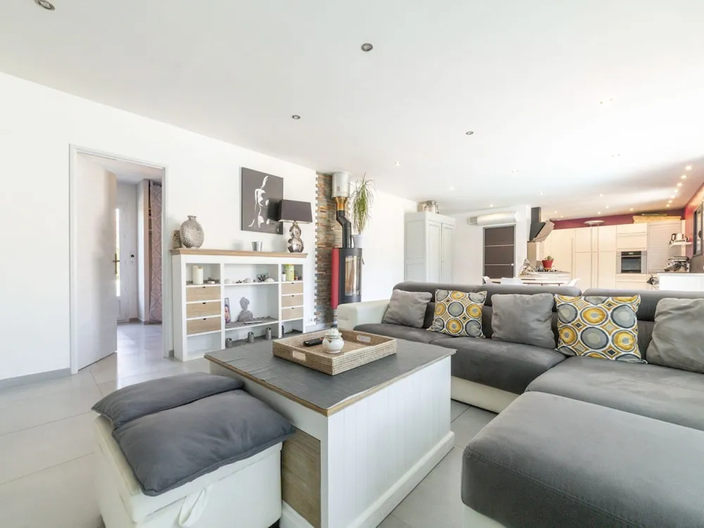 Serene Villa in Saint-Victor-la-Coste with Private Pool