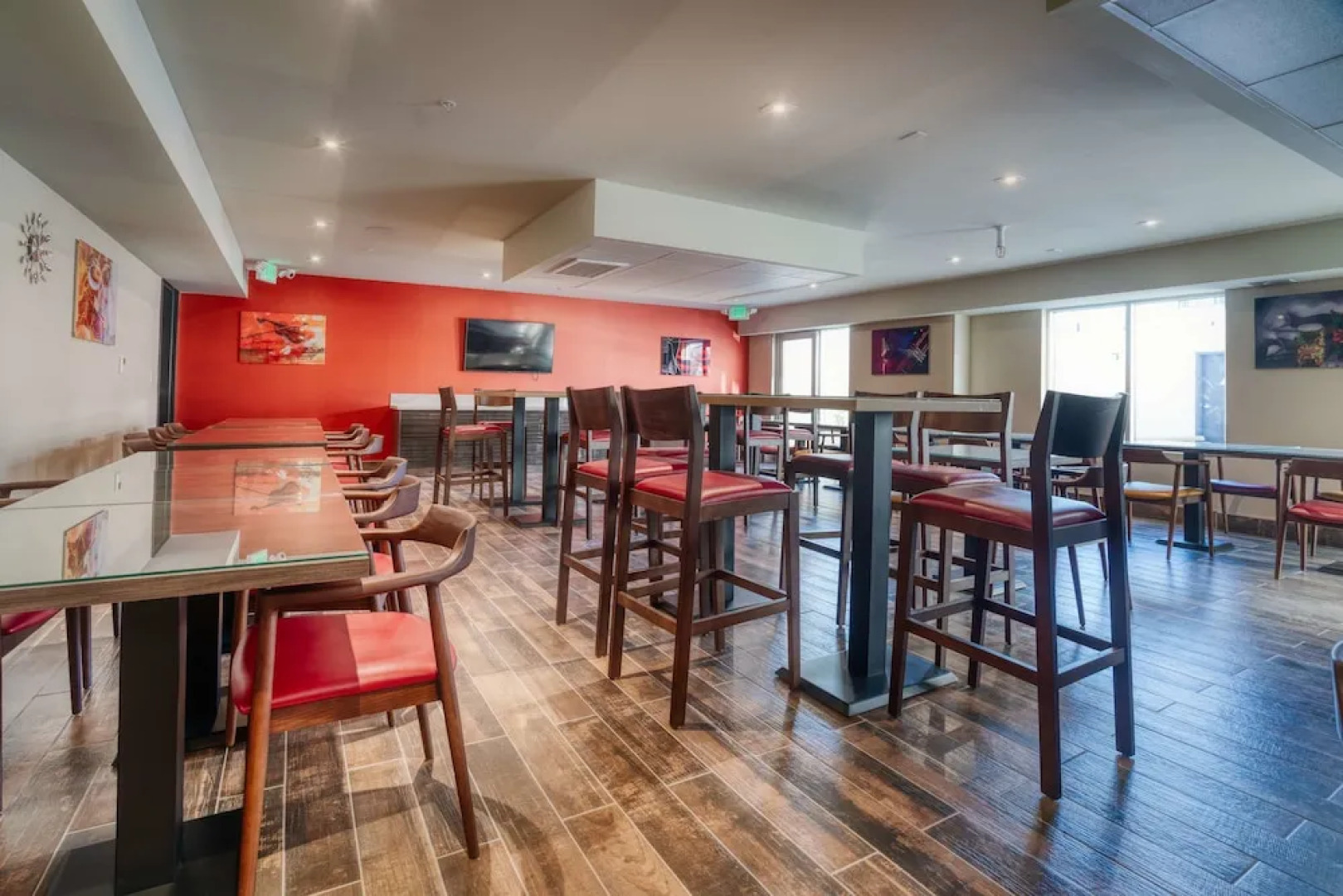 Best Western Premier NOHO Inn