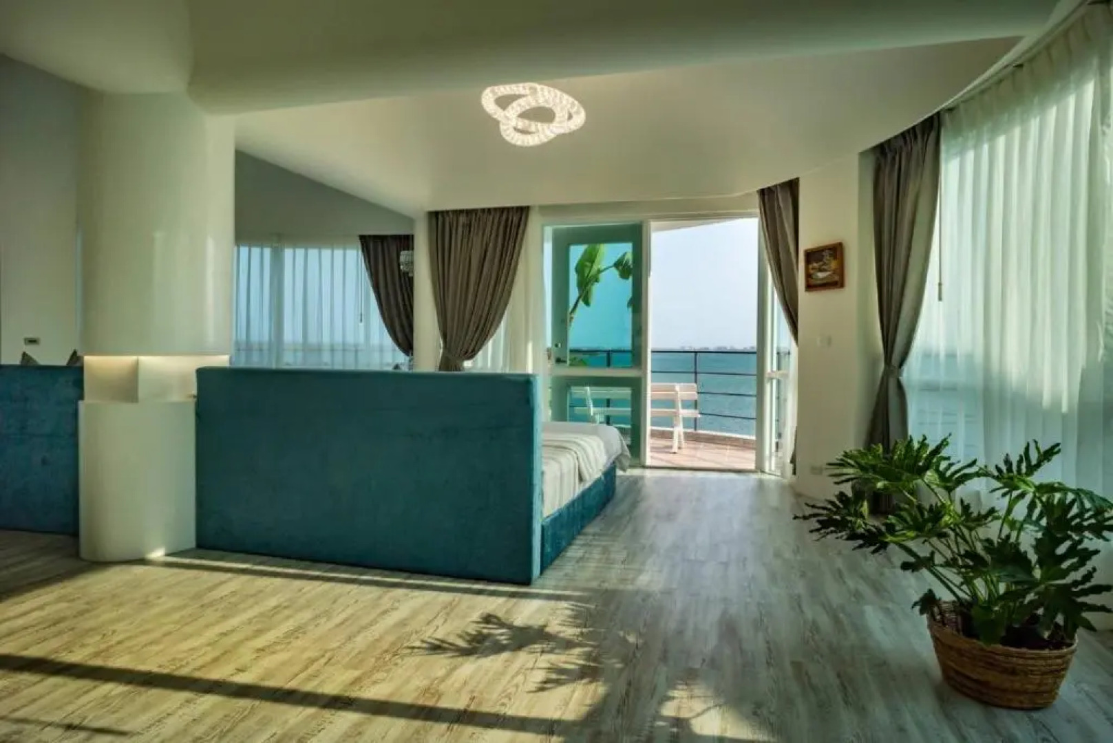 Migrator Intertidal Homestay