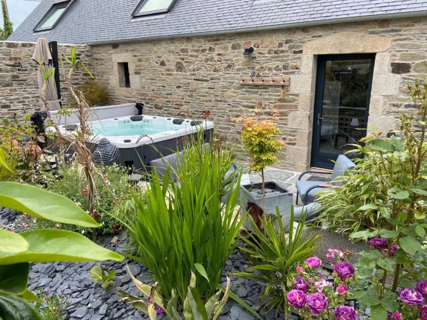 L’ARDOISIÈRE, maison d’hôtes et d’amis