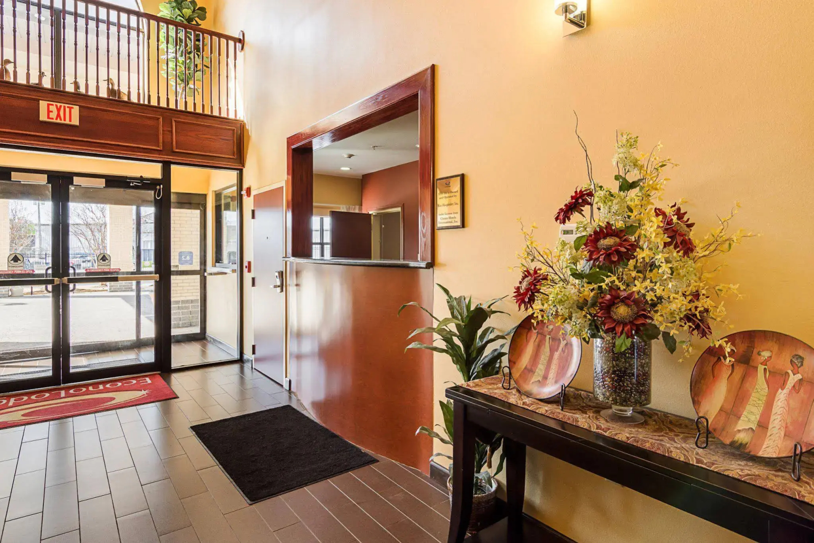 Econo Lodge Inn & Suites Little Rock SW