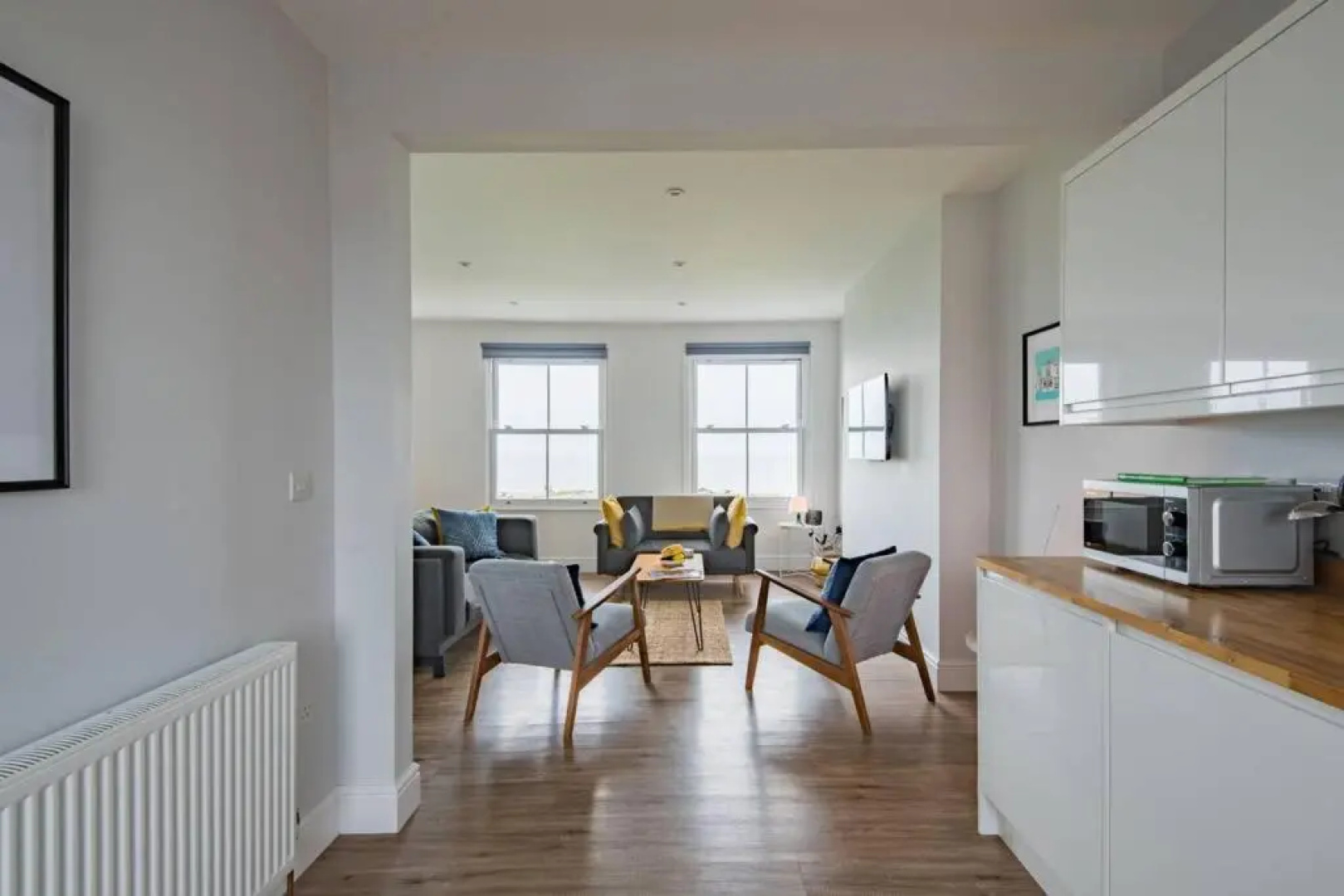 Stunning large sea view apartment - The Lookout