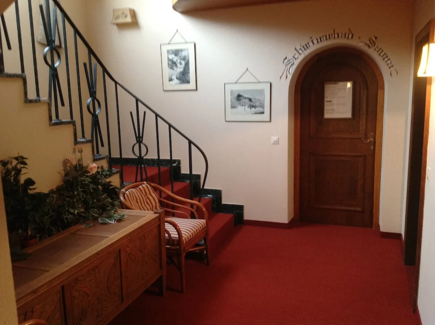 Zellerwirt Hotel & Restaurant