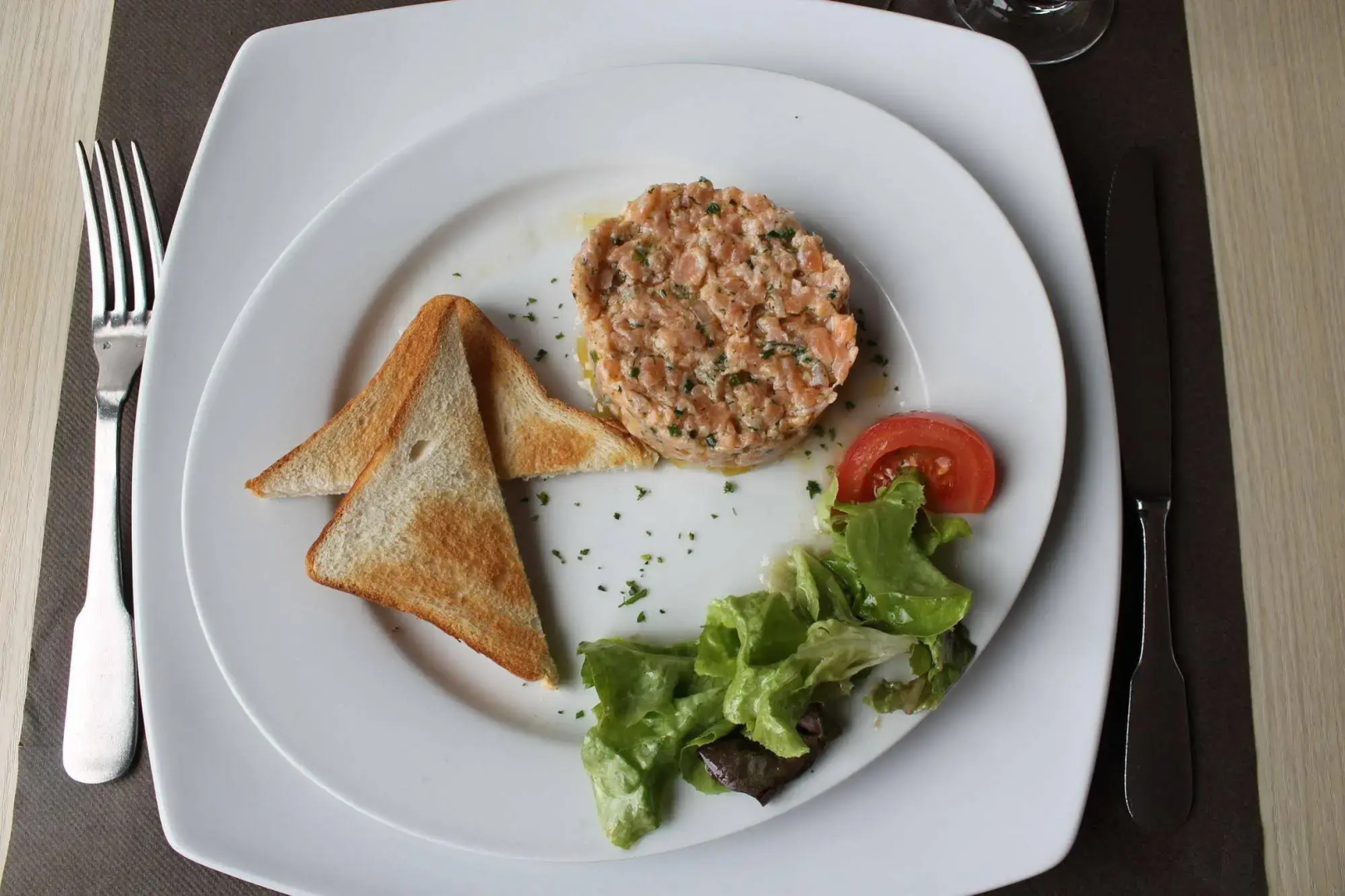 Hotel - Restaurant Le Clos des Cedres