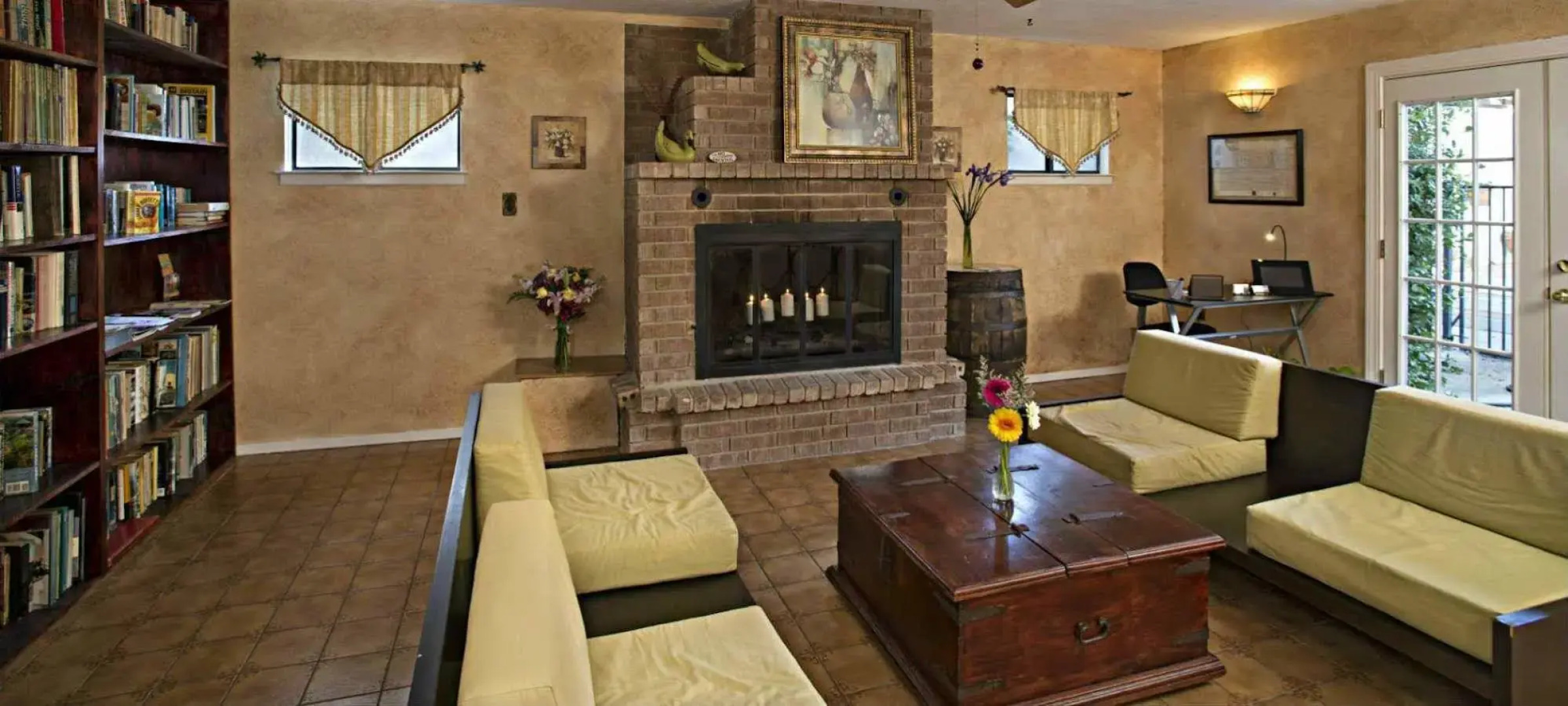 The Lakehouse Bed & Breakfast