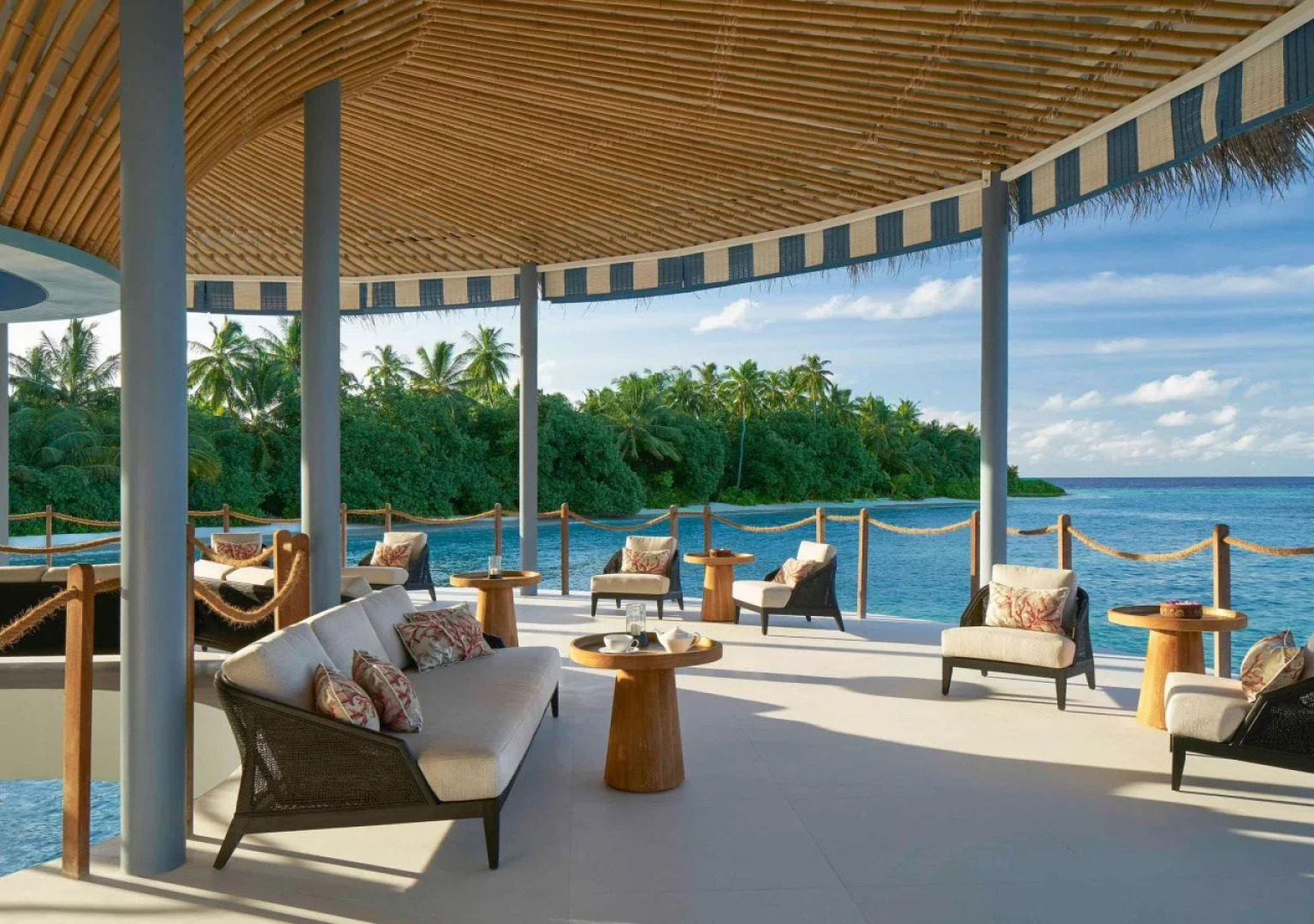 The Halcyon Private Isles Maldives, Autograph Collection