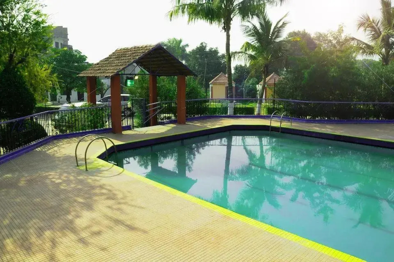 Sanjay Motels I Pvt Ltd