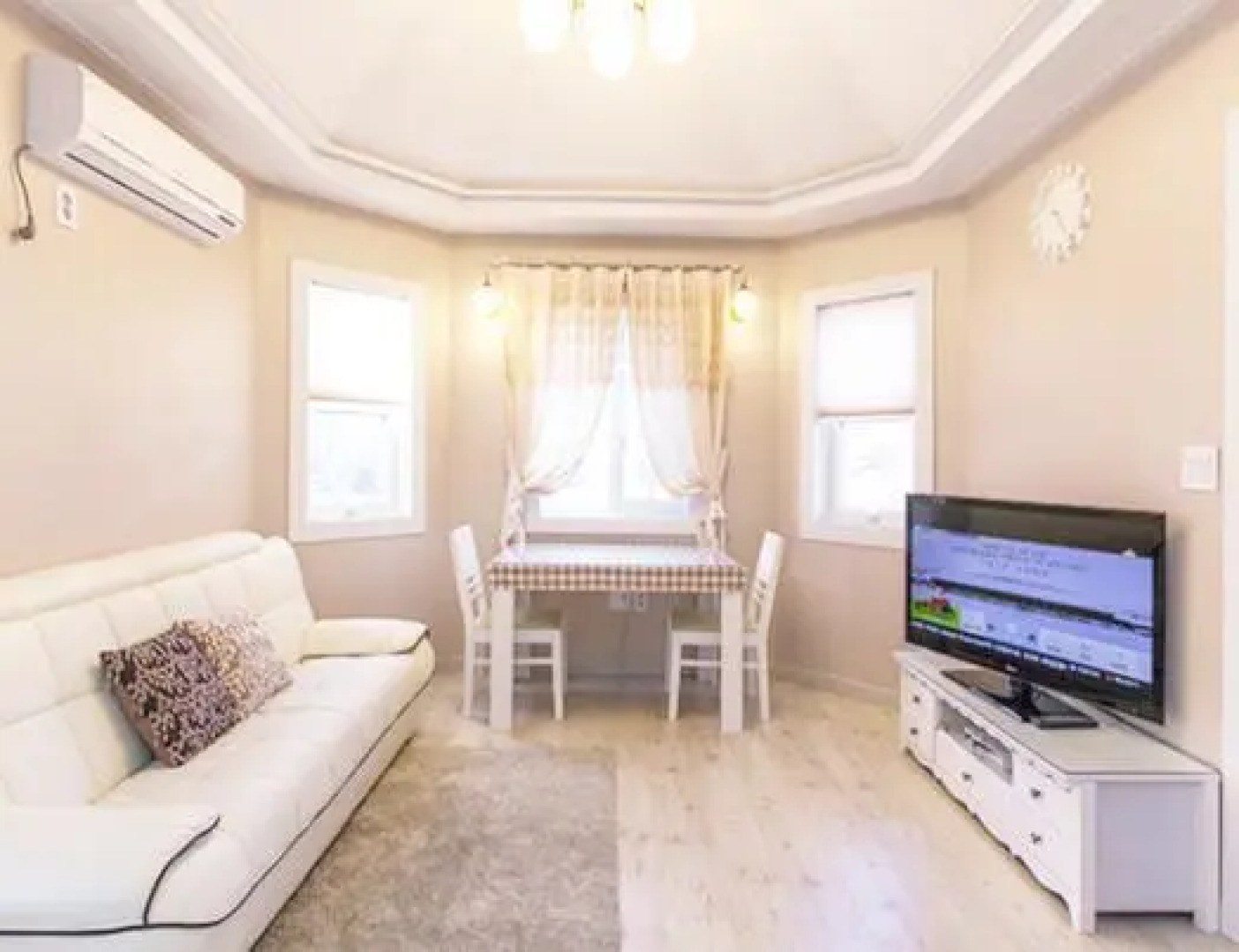 Yangpyeong Ana and Jina