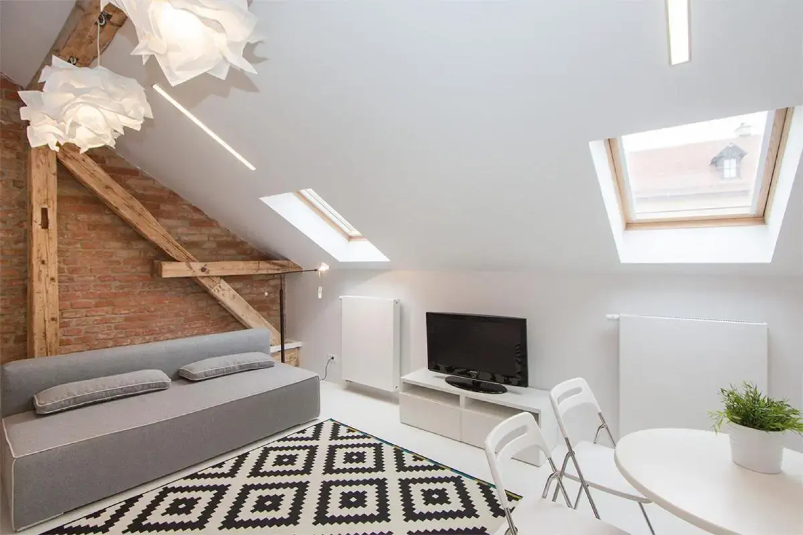 Upper Town Apartment