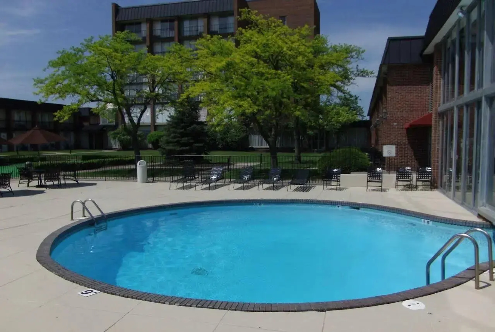 Ramada Plaza & Conf Center by Wyndham Fort Wayne