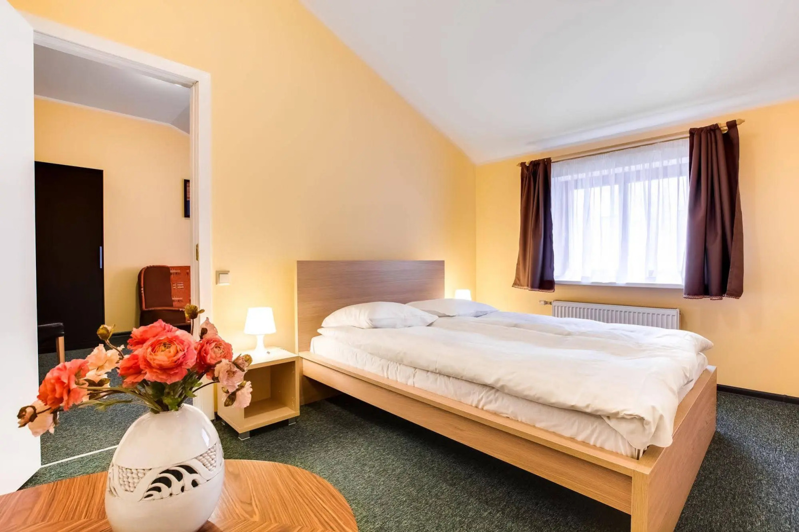 Отель Augustine