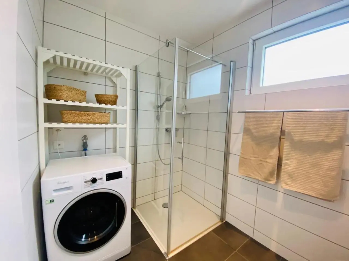 ZIMMERzuVERMIETEN in Deitingen Tiny House
