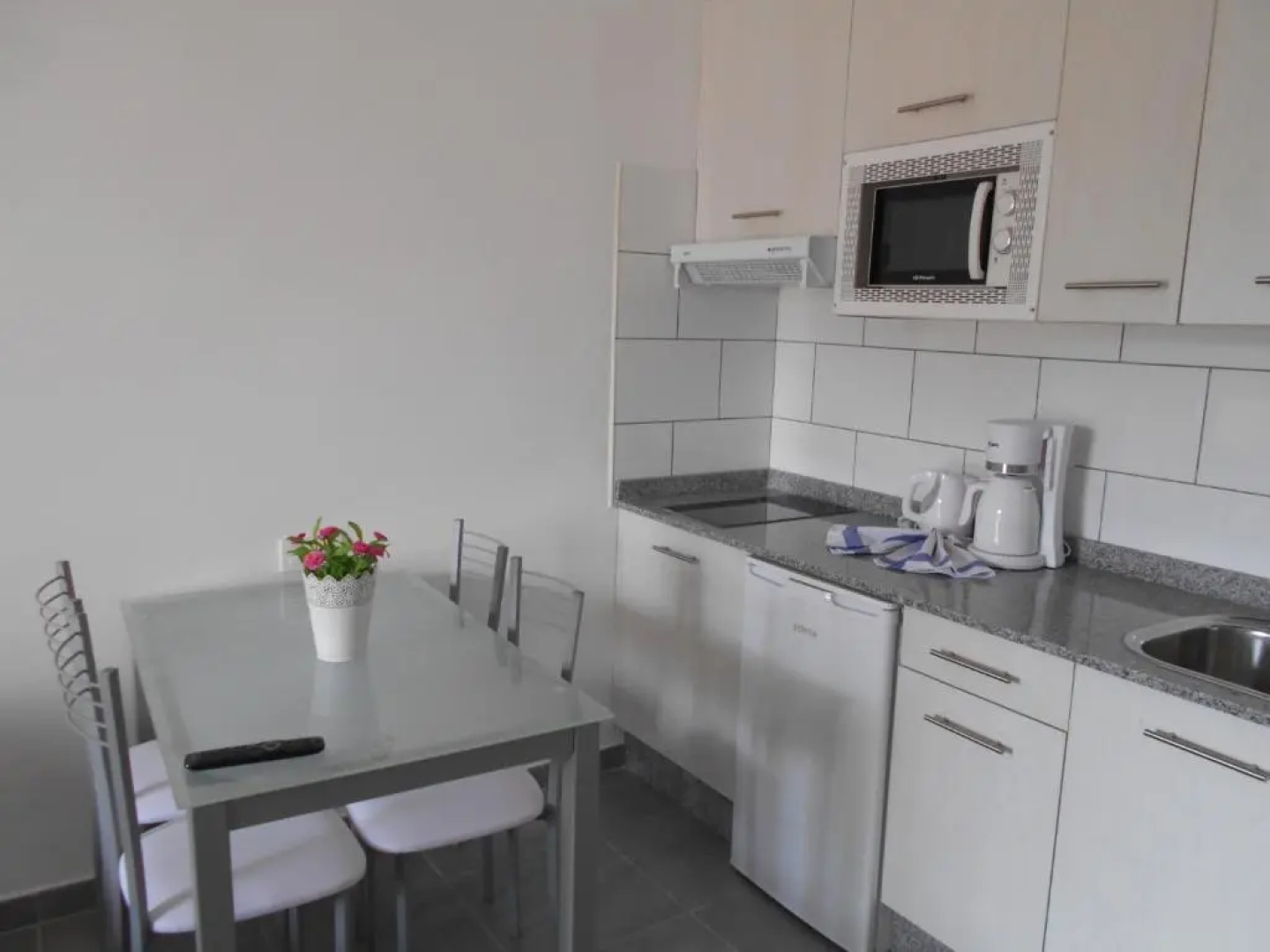 Realrent Costa Teguise Beach