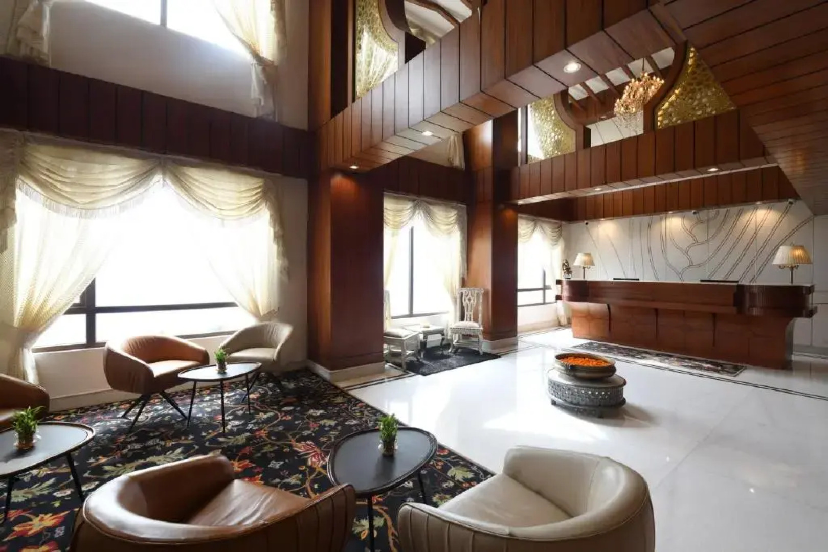 Ramada by Wyndham Gangtok Hotel & Casino Golden