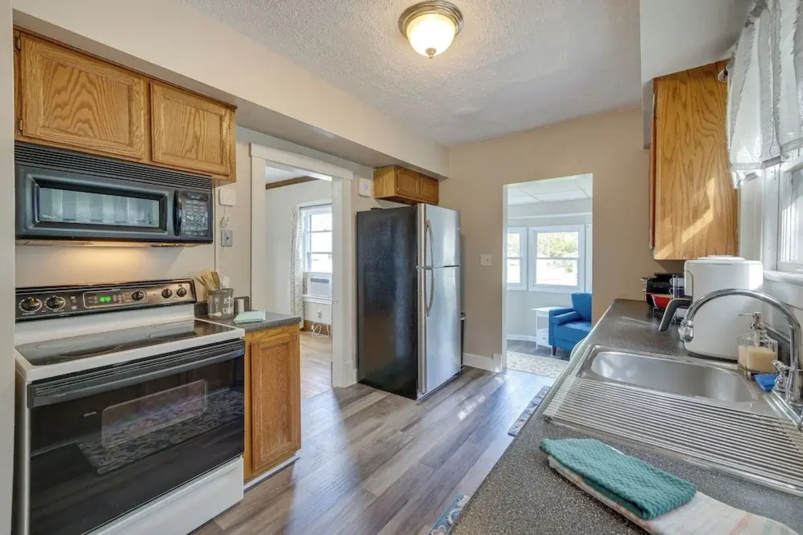 Welcoming Home in Youngstown w/ Private Backyard!