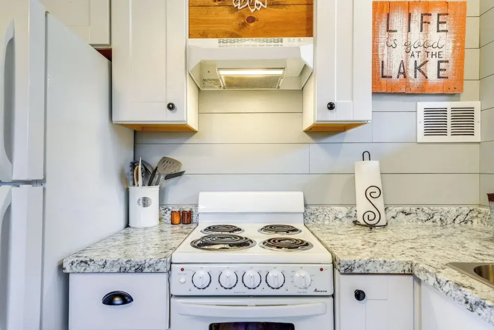 Hike, Boat, Fish & More: Table Rock Lake Cottage