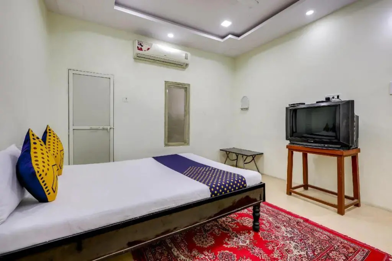 Relax Home Stay by OYO Rooms