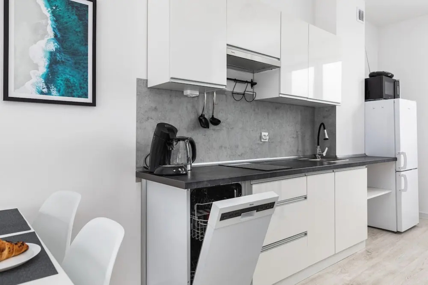 Wrzosowo Cosy Apartment by Renters