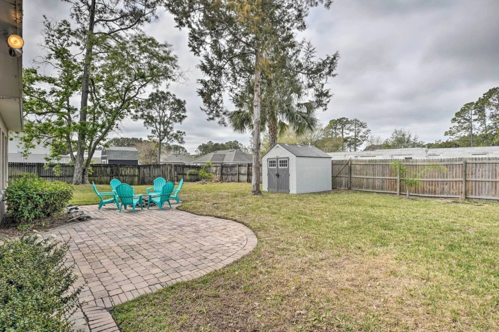 Pet-friendly Palm Coast Home w/ Pool Table & Patio