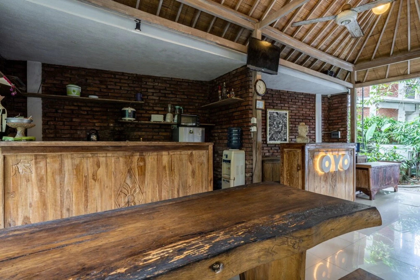 OYO 785 Van Mandri Guest House