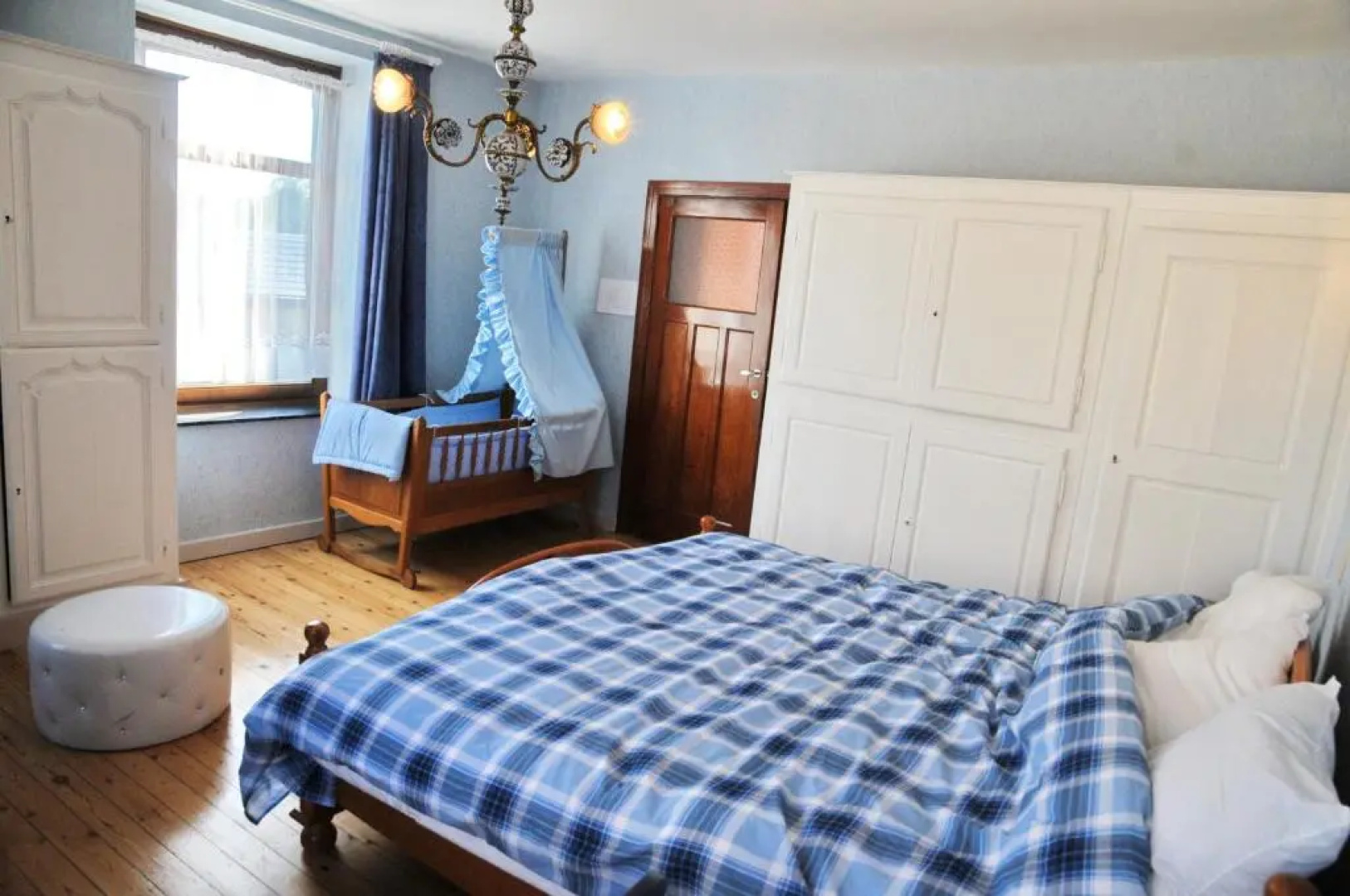 Stone Lodge