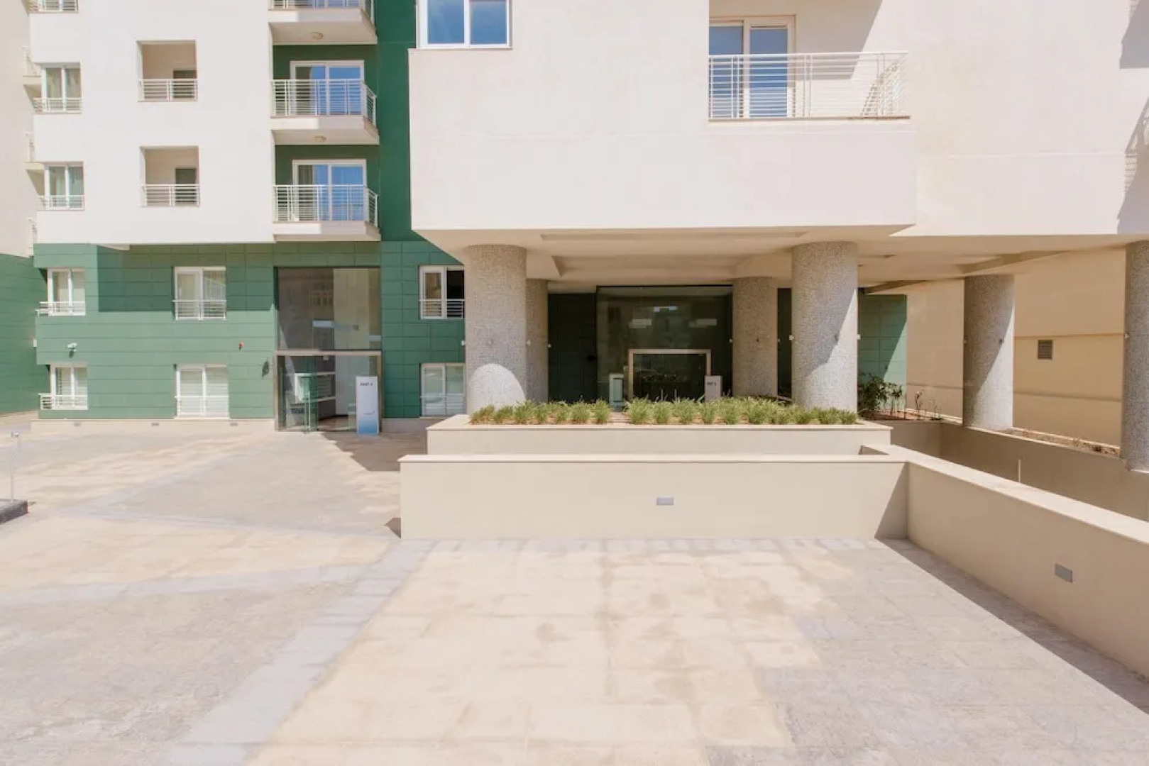 Seafront LUX APT IN Fort Cambridge