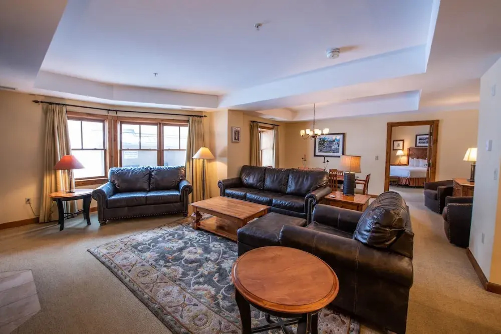 Spacious 3 Bedroom With 4 Beds And Sleeper Sofa Condo - No Cleaning Fee! by RedAwning